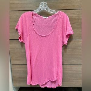 Sundry Short Sleeve Raglan Tee in Carnation, Size 1